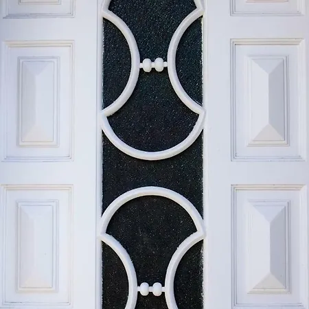 Casa Do Jardim بيت ضيافة