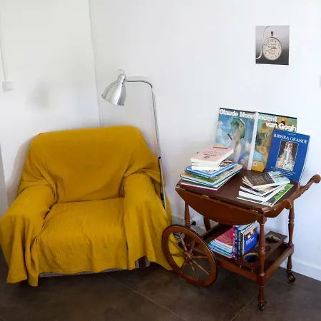 Casa Do Jardim Guest house