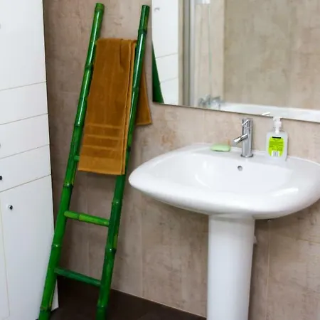 Casa Do Jardim Guest house
